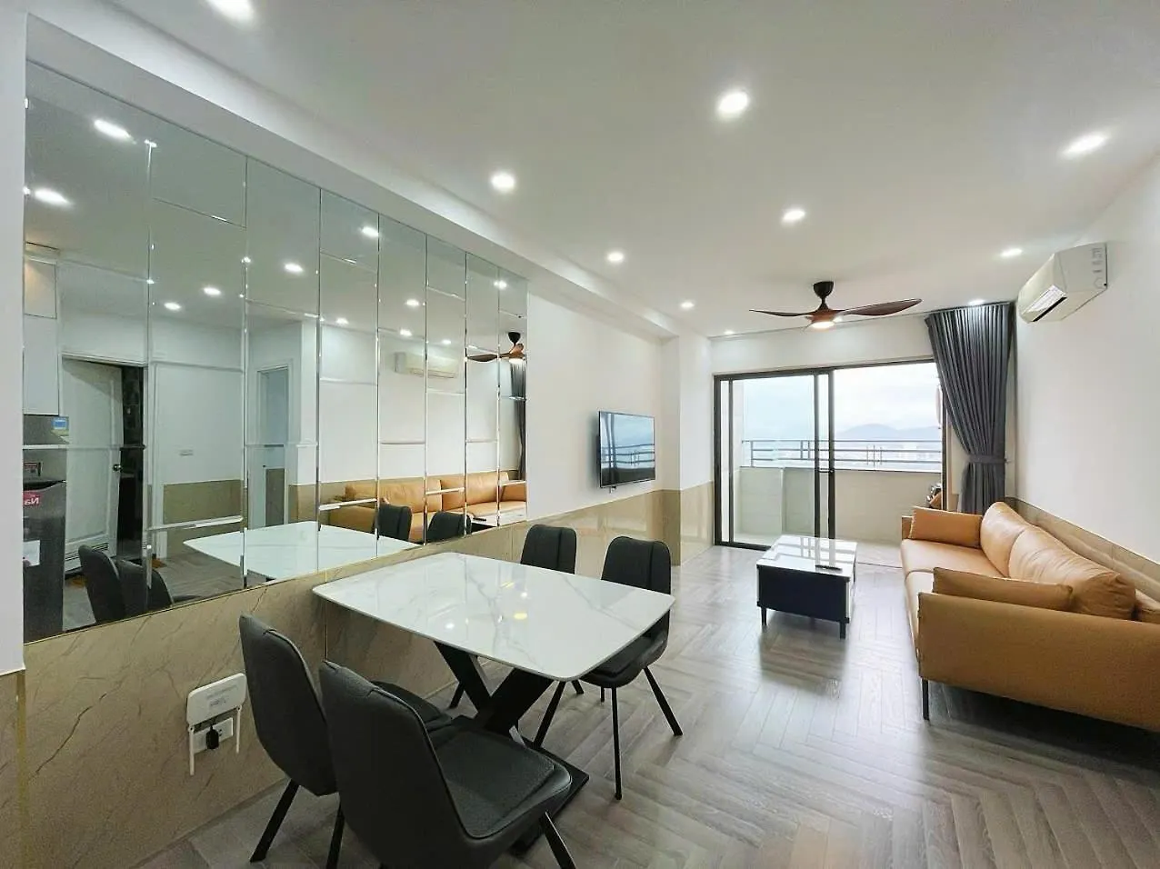Dn Seaview Appt Kt Apartment Da Nang